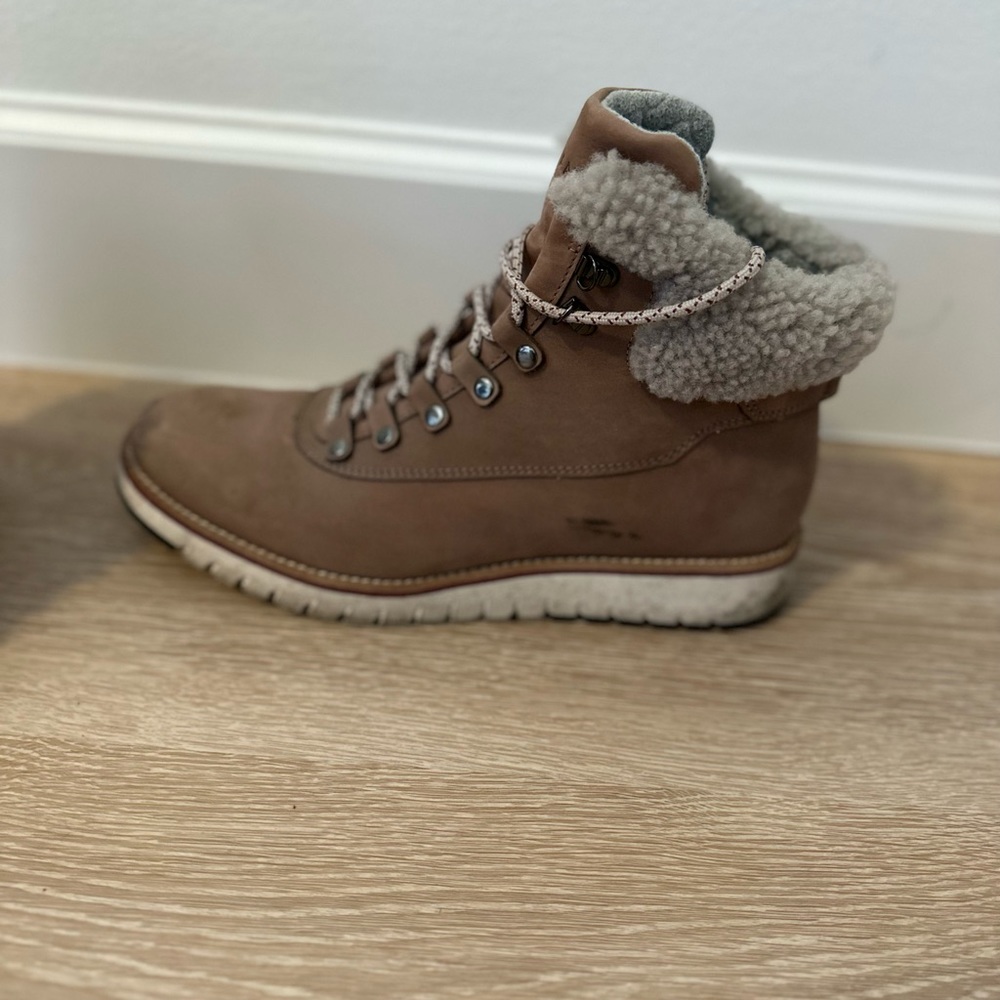 Cole Haan Zerogrand Explorer Gateway Hiker Waterproof in Mauve